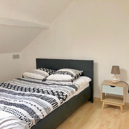 Duplex 2 Chambres 4 Personnes - Bourg De ซาเคลย์ ภายนอก รูปภาพ